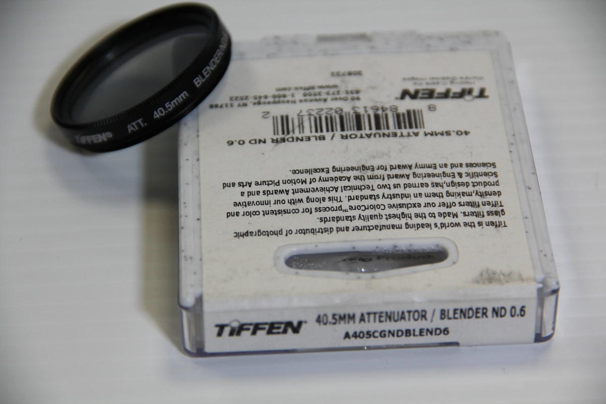 Outlet Tiffen Graduated Neutral Density Attenuator/Blender Filter